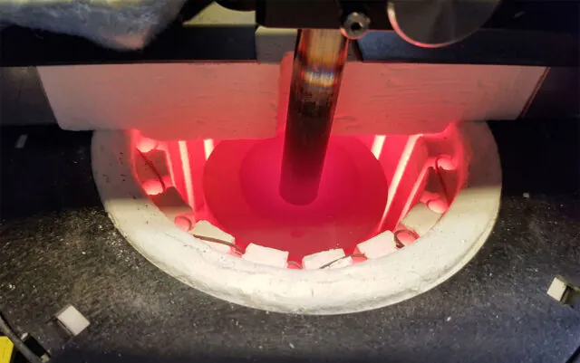 High-temperature heating chamber for tribology, friction, wear, and lubrication testing up to 1000°C