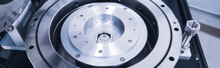 Wide Temperature Control (–50 °C to 180 °C)