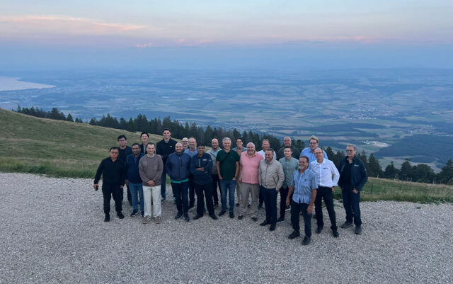 Group-pictures-Sales-Team